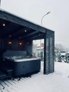 Obiekt Lawendowe Domki Latoszyn-Zdrój Domek Bergen zimą