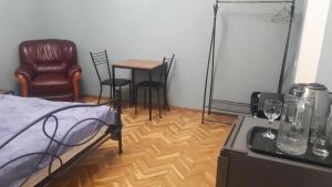 Postel nebo postele na pokoji v ubytování Sunflower Hotel
