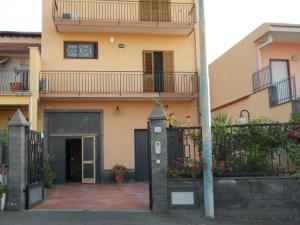 Gallery image of Etna Sun Guest House in Mascali