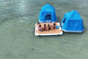 Ảnh trong thư viện ảnh của Bonnethead Key Floating Campground and Private Island ở Key West +12 ảnh