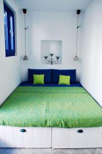 Imagen de la galería de seasalthouse - famous tv location, en Koskinou