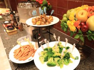 Comida no hotel ou em algum lugar perto