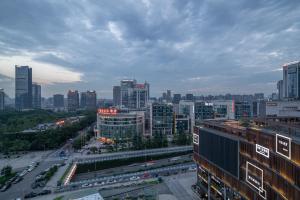 Vue générale sur Chongqing ou vue de la ville depuis l'hôtel