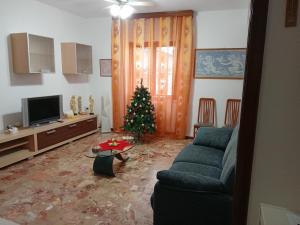 Gambar di galeri bagi SunshineHouse casa vacanze di Ischitella