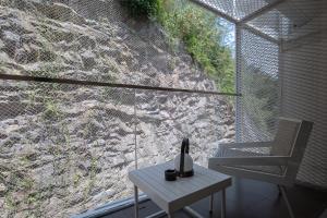 Fotografia z galérie ubytovania Tingjian Twenty-three Bay Rock Wall Private Soup Designer Homestay v destinácii Yixing