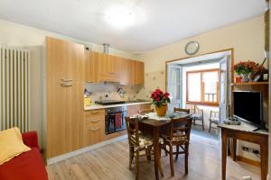Kuchyň nebo kuchyňský kout v ubytování A casa di Elda