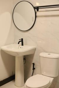 Koupelna v ubytování Shanti Boutique Hotel