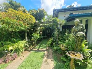 Gallery image of Miracle Garden in Galle