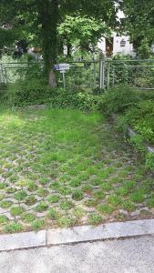 A garden outside Apartment Welser