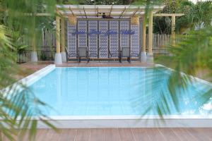 Bazén v ubytování Shanti Boutique Hotel nebo v jeho okolí