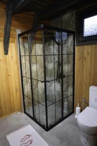 a room with a cage full of white blankets at ARSLANLAR İTENİÇİ BUNGALOW 