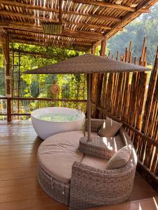 Gallery image of Lhong Chiang Dao Glamping หลงเชียงดาว in Chiang Dao