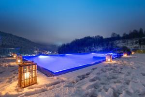 Bazén v ubytovaní Hotel Meta Resort & Vine SPA alebo v jeho blízkosti