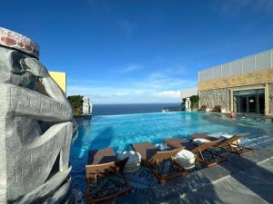 Bazén v ubytování Apec Mandala Phu Yen Condotel nebo v jeho okolí