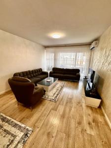 Gallery image of Lovely Family Apartment! in Ferizaj