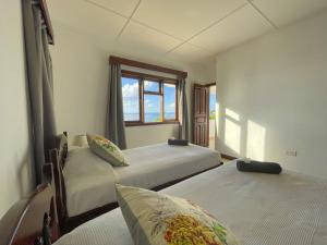 Postel nebo postele na pokoji v ubytování Beach View Villa - Beauvallon villas + 19 fotografií