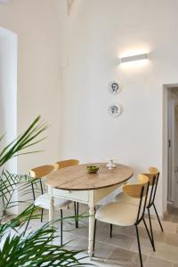 Foto sihtkohas Ostuni asuva majutusasutuse Silentio Suite N2-Ostuni-Jacuzzi galeriist