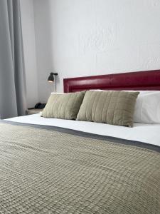 Postel nebo postele na pokoji v ubytování Hotel San Miguel Menorca