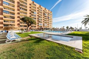 Bazén v ubytovaní Pyr studio apartment alebo v jeho blízkosti