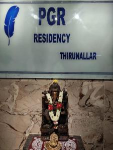 Gambar di galeri bagi PGR Thirunallar di kāraikāl