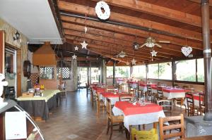 Restoran atau tempat lain untuk makan di La Vecchia Lanterna