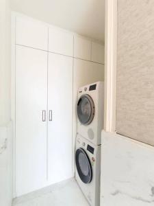 Gallery image of Luxury Leela residence studio apartment, near Bangalore airport,Manyata tech park in Bengaluru