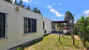 Aed väljaspool majutusasutust Complejo Cabañas Piriápolis