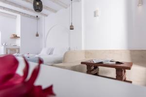 Prostor za sedenje u objektu Cycladic Islands Hotel & Spa