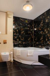 Ванна кімната в Duplex lux - Thoria