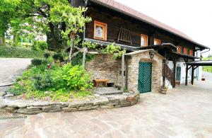 The building in which a szállodákat is located