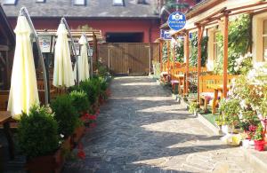 A garden outside Hotel Schilcherlandhof