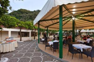 En restaurang eller annat matställe på Grand Hotel Parco del Sole - All Inclusive
