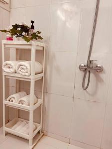 Ванная комната в ONE 2BHK Self Service Apartment in Muscat OG38