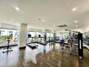The fitness centre and/or fitness facilities at ViAn Hotel And Spa Danang