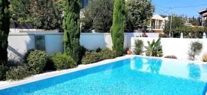Bazén v ubytovaní The Central Residence - Kassiopi Corfu Villas alebo v jeho blízkosti
