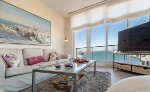 Telewizja i/lub zestaw kina domowego w obiekcie Phoenix Luxury Loft Cádiz