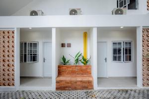 Fotografie z fotogalerie ubytování RedDoorz Plus at Jalan Gatot Subroto Jakarta v destinaci Jakarta