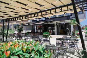 Restauracja lub miejsce do jedzenia w obiekcie Hotel Lajka Luxury