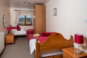 เตียงในห้องที่ 3 Bed in Hay on Wye BN370