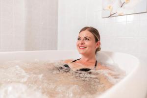 Goście zatrzymujący się w obiekcie Hotel Radium Palace