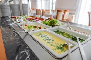 Jedzenie w hotelu lub w pobliżu