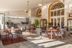 Restauracja lub miejsce do jedzenia w obiekcie Hotel Radium Palace