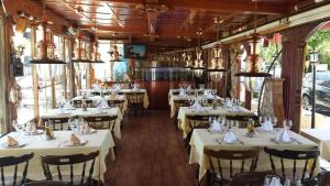 Gallery image of Hotel Portofino by InsideHome in Empuriabrava