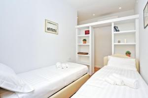 Appartamento Fiori Charme - My Extra Home (Italia Roma) - Booking.com