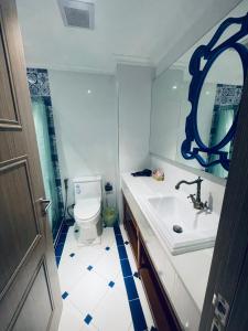 Bathroom sa Luxury stay Seven cote Azur