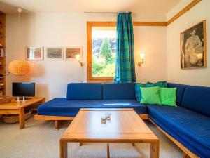 Appartement Valmorel, 2 pièces, 4 personnes - FR-1-356-286にあるシーティングエリア