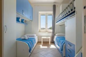 Кровать или кровати в номере Casa D'Amare +37 фотографий