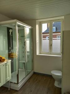 Ένα μπάνιο στο La petite maison