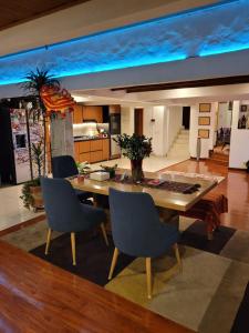 Køkken eller tekøkken på Casa Guapa Coliving