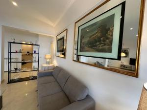 Χώρος καθιστικού στο PF Luxury Apartment PETRARCA Posillipo Capri View - My Place +60 φωτογραφίες